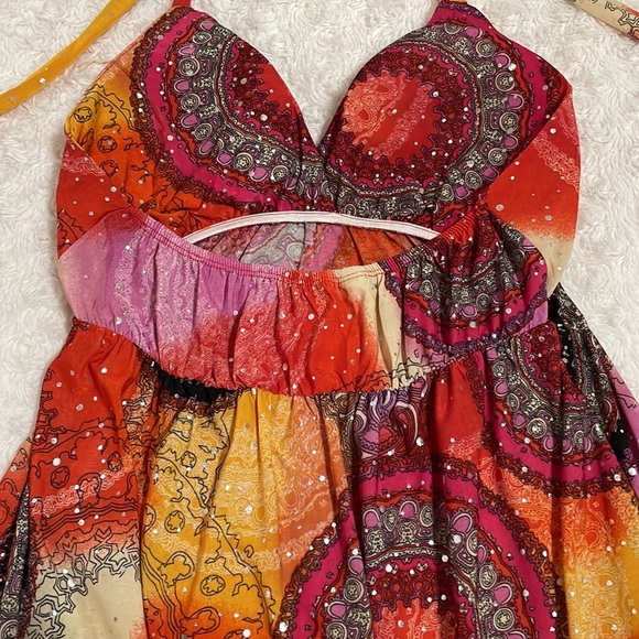 Gorgeous Summer Sundress - Picture 3 of 5